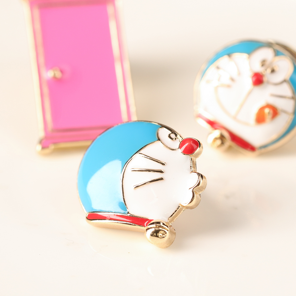 デコレーションピンバッジ ドラえもん 横顔 | ドラえもん未来デパート