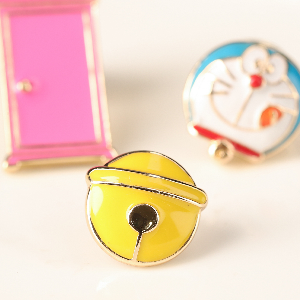 デコレーションピンバッジ 鈴 | ドラえもん未来デパート オンライン