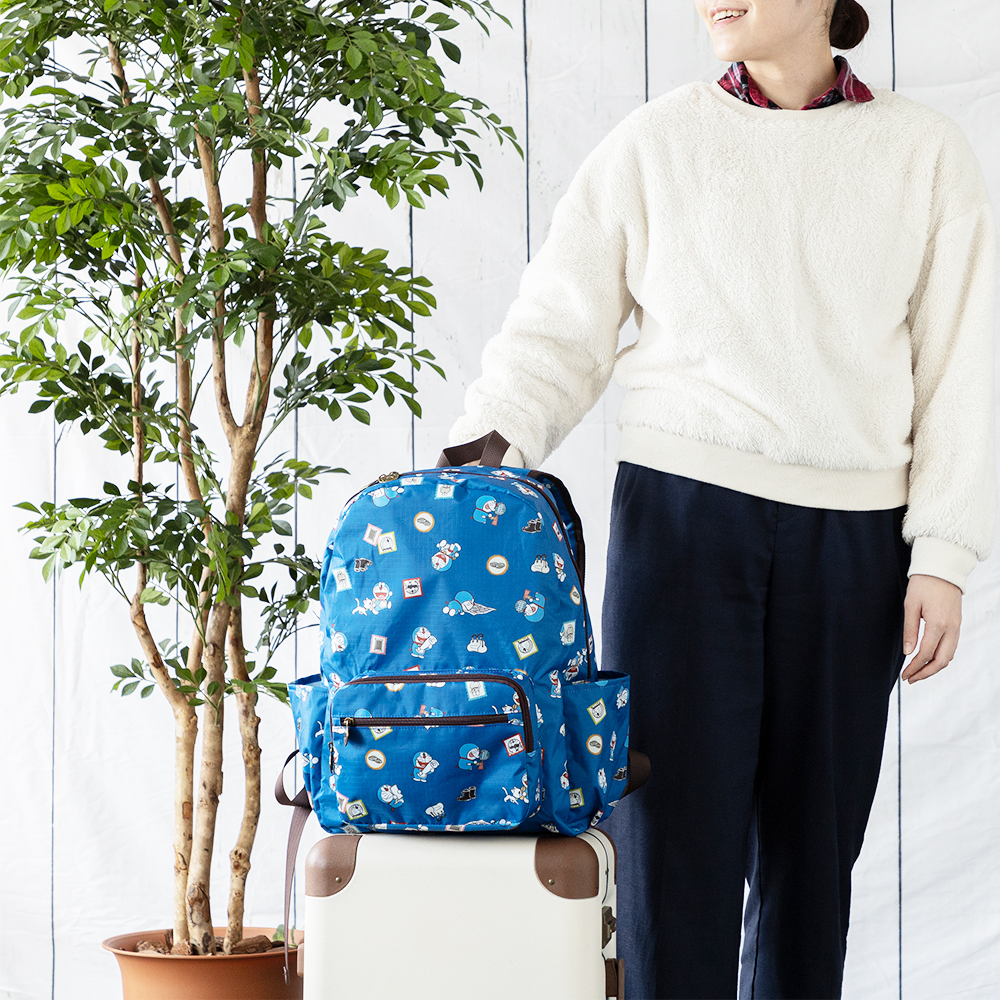 ドラえもん 折りたたみバックパック Enjoy Your Trip! | ドラえもん