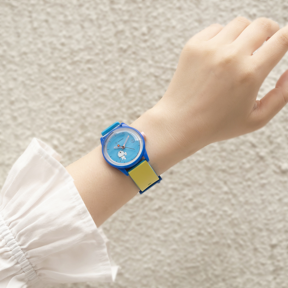 THE DORAEMON STORE オリジナル腕時計 Q&Q SmileSolar ブルー
