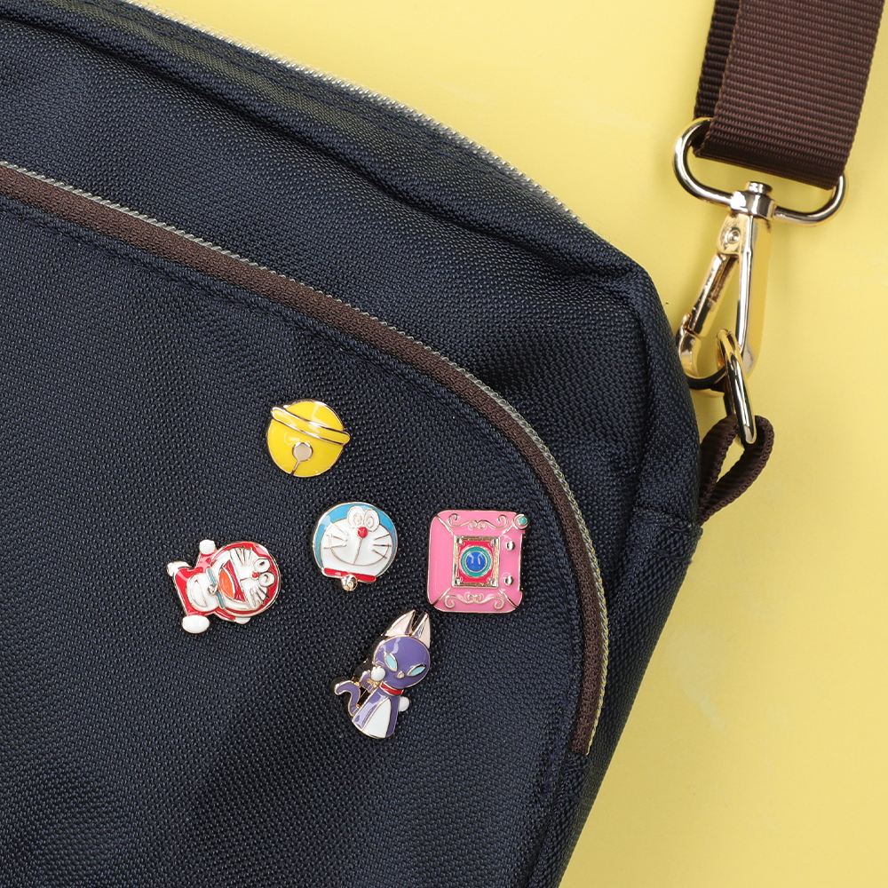 デコレーションピンバッジ タイムふろしき | ドラえもん未来デパート