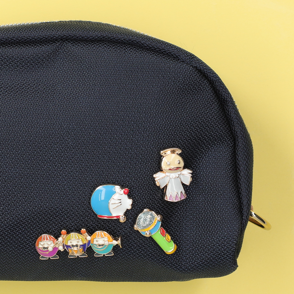 デコレーションピンバッジ ドラえもん ぺろり | ドラえもん未来