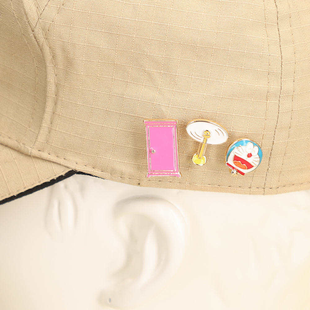 デコレーションピンバッジ どこでもドア | ドラえもん未来デパート