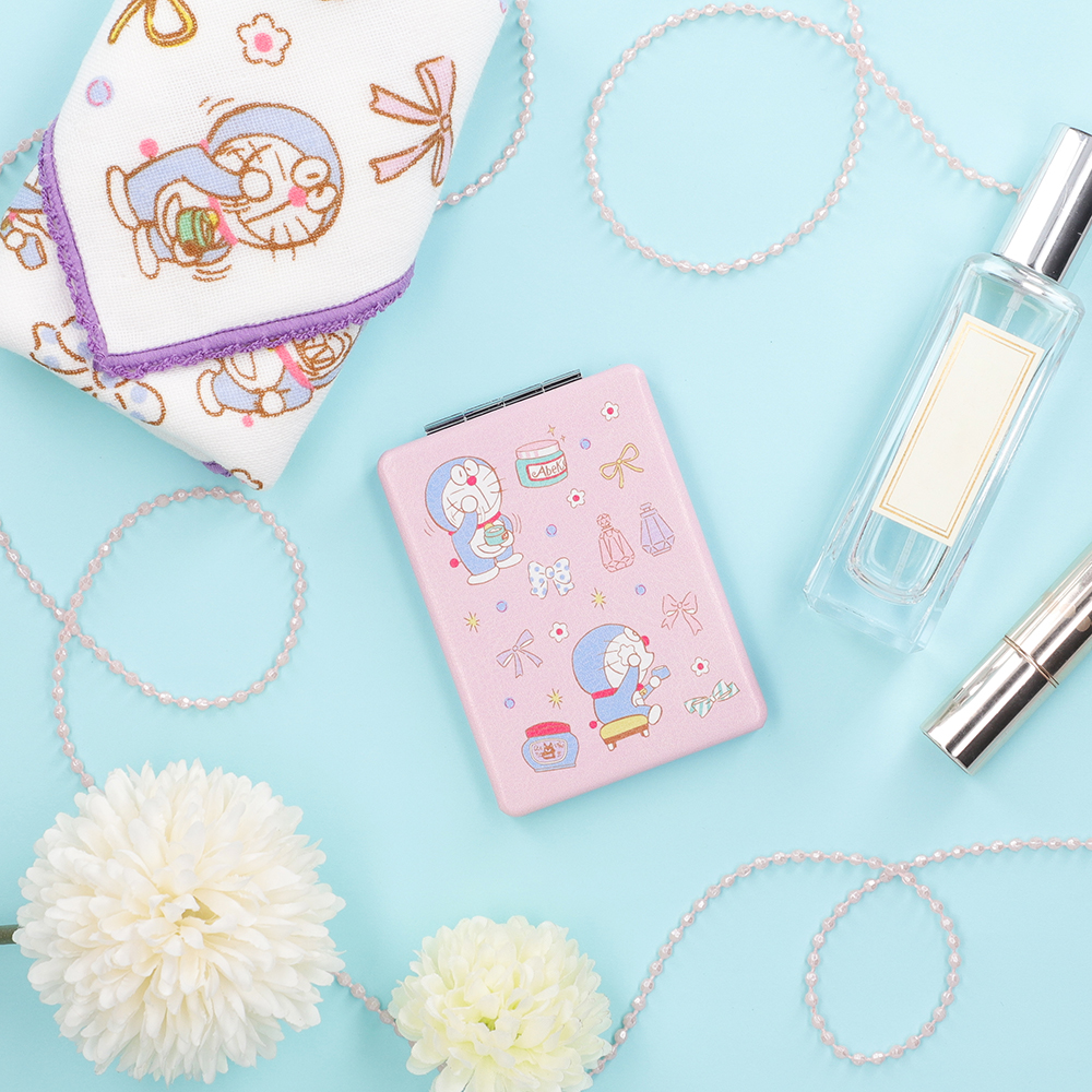 ドラえもん未来デパートオリジナル コスメシリーズ ダブルコンパクトミラー